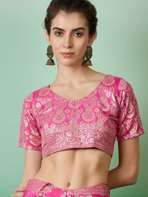 Pink_Cotton_Premium_&_Elegant_(_Rich_)_Saree_With_Blouse_Piece_For_Women