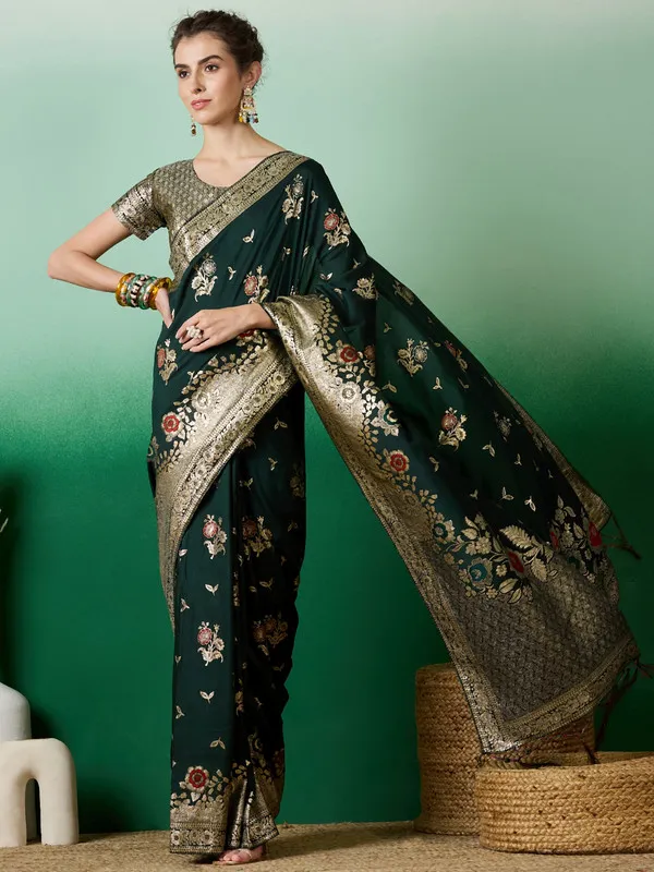 Bottlegreen_Dola_Cotton_Premium_&_Elegant_Saree_With_Blouse_Piece_For_Women
