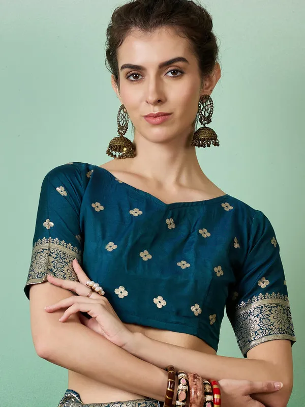 Teal_Dola_Cotton_Premium_&_Elegant_(_Traditional_)_Saree_With_Blouse_Piece_For_Women