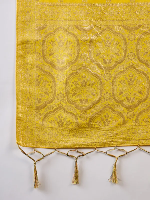 Yellow_Dola_Cotton_Premium_&_Elegant_(_Rich_Pallu_)_Saree_With_Blouse_Piece_For_Women
