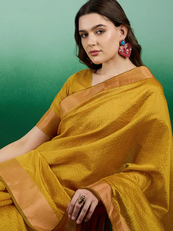 Golden_Khadi_Organza_Premium_&_Elegant_(_Self_Design,_Zari_Border_)_Saree_With_Blouse_Piece_For_Women