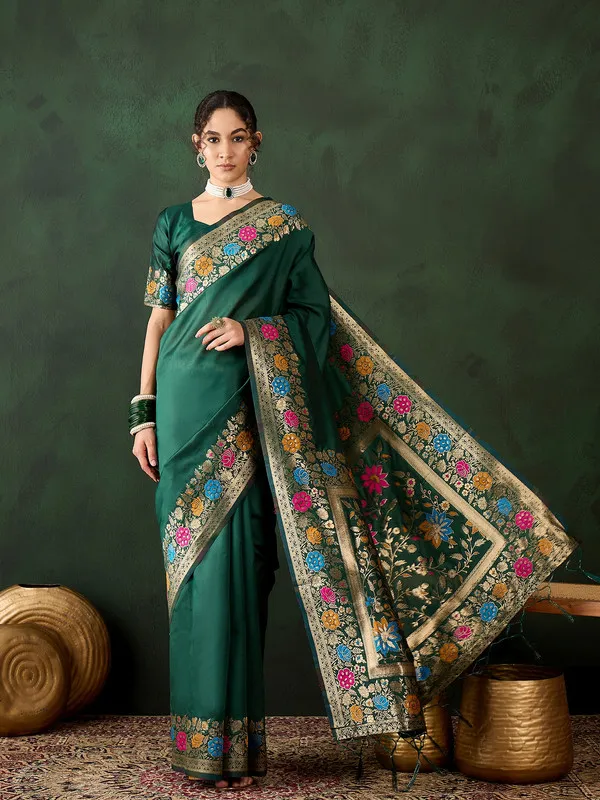 Green_Cotton_Silk___Premium_&_Elegant_(_Multicolour_Floral_Jacquard_)_Saree_With_Blouse_Piece_For_Women
