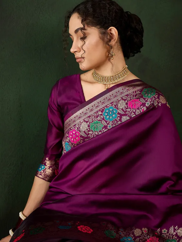 Purple_Cotton_Silk___Premium_&_Elegant_(_Multicolour_Floral_Jacquard_)_Saree_With_Blouse_Piece_For_Women