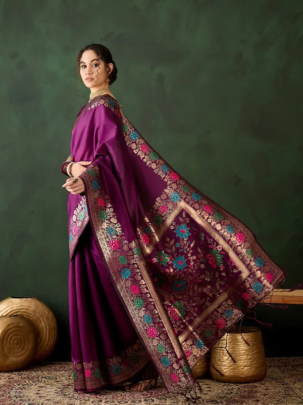 Purple_Cotton_Silk___Premium_&_Elegant_(_Multicolour_Floral_Jacquard_)_Saree_With_Blouse_Piece_For_Women