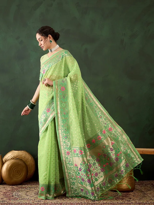 Pista_Green_Cotton_Silk___Premium_&_Elegant_(_Matching_)_Saree_With_Blouse_Piece_For_Women