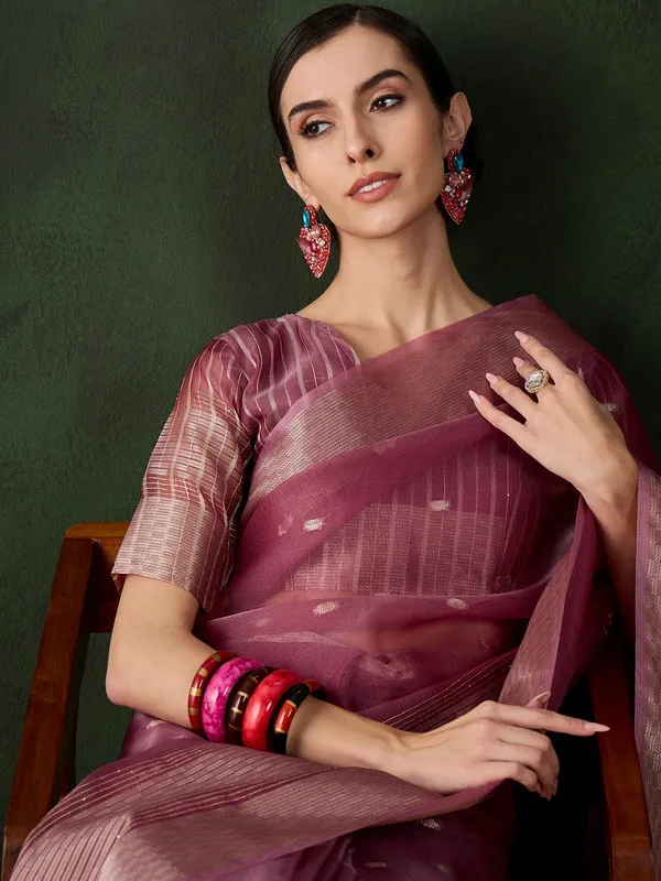 Magenta_Khadi_Organza_Premium_&_Elegant_(_Polka_Dot_Jacquard,_Zari_Border_)_Saree_With_Blouse_Piece_For_Women