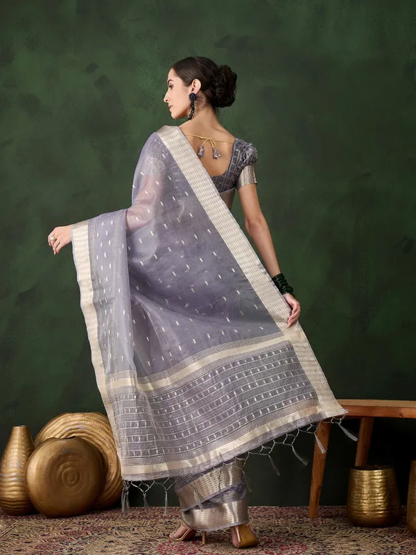Grey_Khadi_Organza_Premium_&_Elegant_(_Golden_Zari_Jacquard_)_Saree_With_Blouse_Piece_For_Women