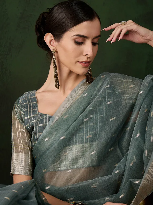 Pink_Khadi_Organza_Premium_&_Elegant_(_Golden_Zari_Jacquard_)_Saree_With_Blouse_Piece_For_Women