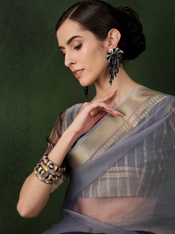 Grey_Khadi_Organza_Premium_&_Elegant_Saree_With_Blouse_Piece_For_Women