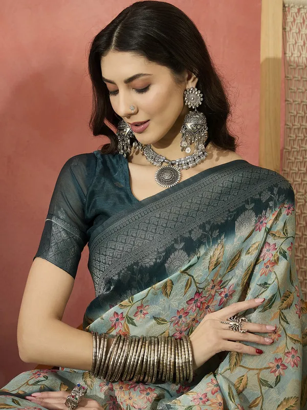 Green_Khadi_Organza_Premium_&_Elegant_(_Digital_Print,_Golden_Zari_Border_)_Saree_With_Blouse_Piece_For_Women