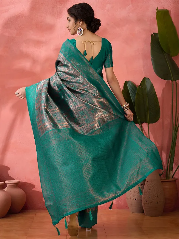 Green_Poly_Silk_Premium_&_Elegant_(_Rich_)_Saree_With_Blouse_Piece_For_Women