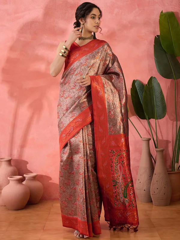 Red_Cotton_Silk___Premium_&_Elegant_(_Rich_Zari_)_Saree_With_Blouse_Piece_For_Women