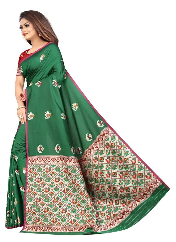 Green_Silk___Jacquard_Premium_&_Elegant_Patola_Saree_With_Blouse_Piece_For_Women