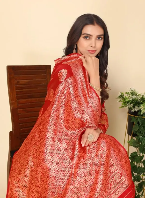 Red_Silk_Premium_&_Elegant_(_Rich_Pallu_)_Kanjivaram_Banarasi_Saree_With_Blouse_Piece_For_Women
