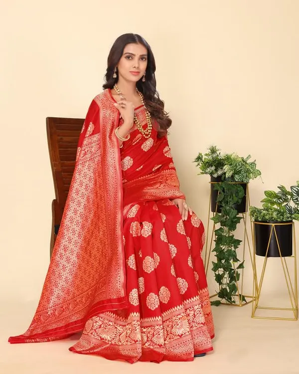 Red_Silk_Premium_&_Elegant_(_Rich_Pallu_)_Kanjivaram_Banarasi_Saree_With_Blouse_Piece_For_Women