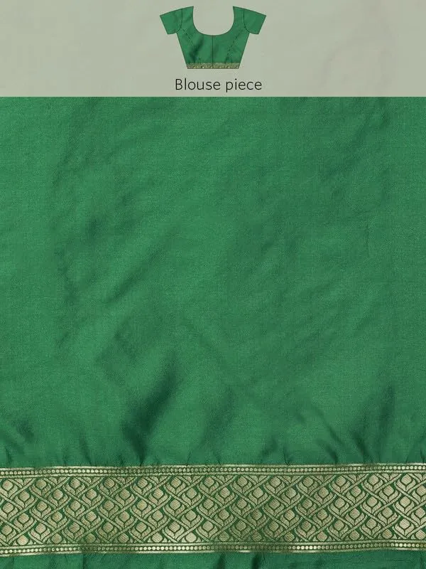 Green_&_Golden_Silk___Premium_&_Elegant_(_Golden_Zari_Pallu_Patola_Ethnic_Motif_)_Banarasi_Saree_With_Blouse_Piece_For_Women