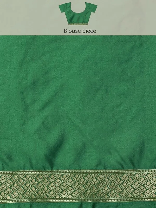 Green_&_Golden_Silk___Premium_&_Elegant_(_Golden_Zari_Pallu_Patola_Ethnic_Motif_)_Banarasi_Saree_With_Blouse_Piece_For_Women