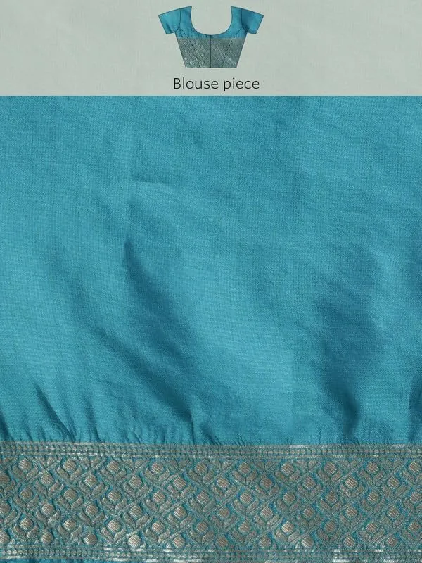 Blue_&_Golden_Silk___Premium_&_Elegant_(_Golden_Zari_Pallu_Patola_Ethnic_Motif_)_Banarasi_Saree_With_Blouse_Piece_For_Women