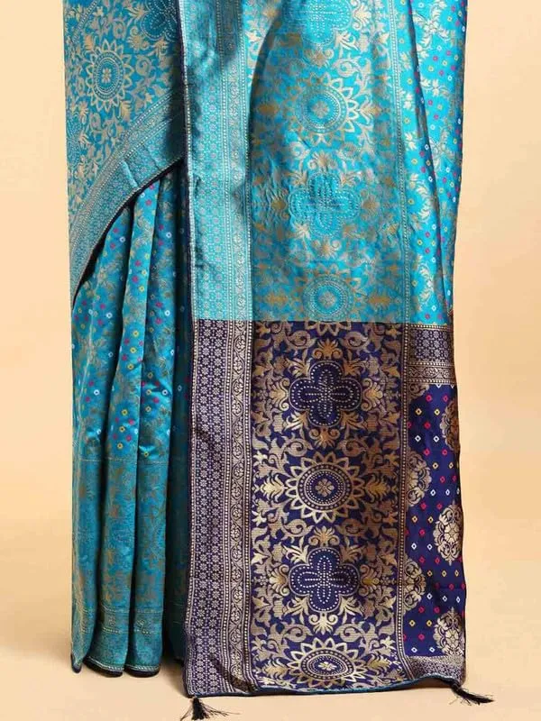 Firozi_Polyester_Premium_&_Elegant_Banarasi_Fusion_Saree_With_Blouse_Piece_For_Women