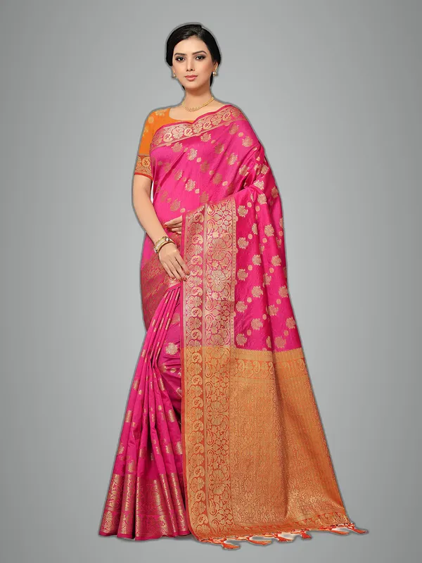 Red_Silk_Jacquard_Premium_&_Elegant_(_Jacquard_)_Banarasi_Saree_With_Blouse_Piece_For_Women