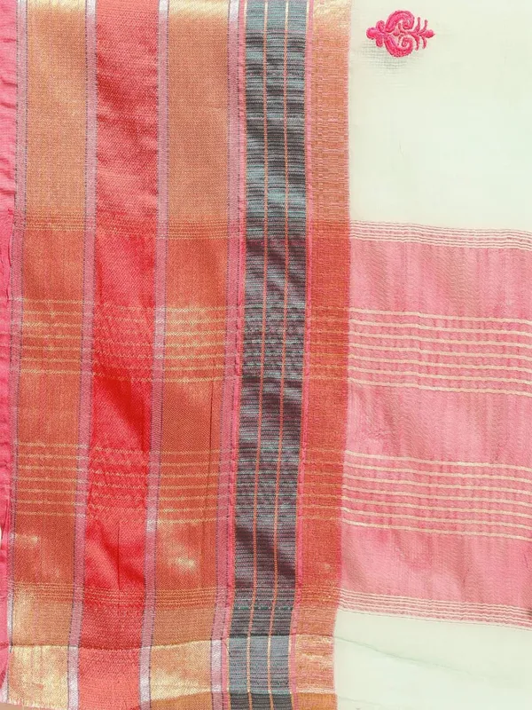 Blue_Cotton_Silk_Premium_&_Elegant_(_Jacquard_Thread_Work_)_Kota_Doria_Banarasi_Saree_With_Blouse_Piece_For_Women