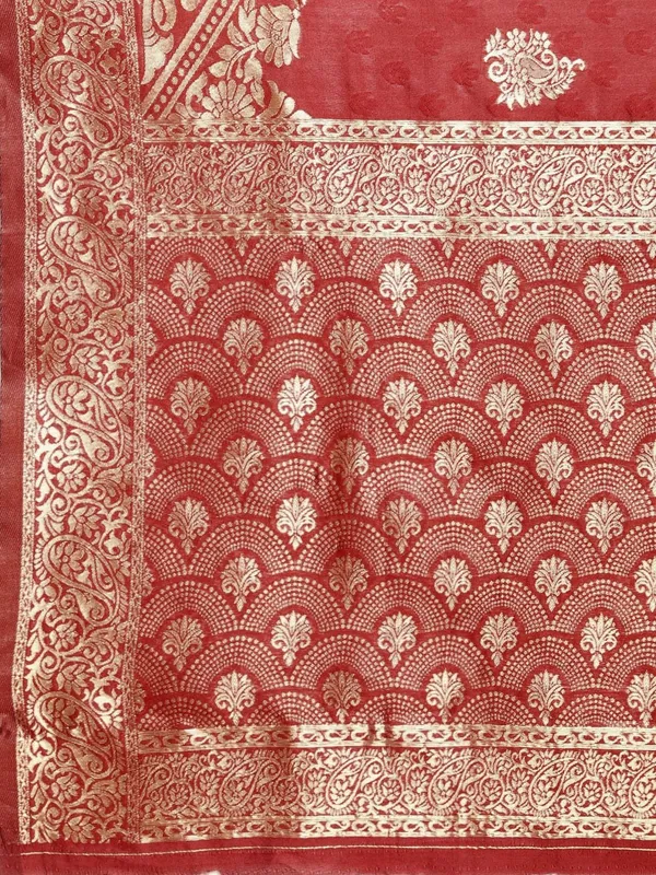 Red_Polyester_Silk_Jacquard_Premium_&_Elegant_(_Zari_Border_)_Banarasi_Plain_Border_Saree_With_Blouse_Piece_For_Women