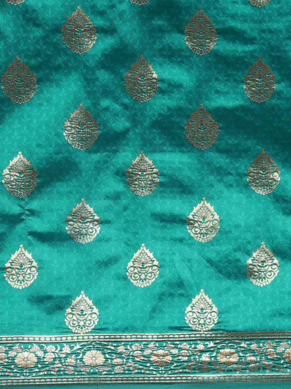 Green_Polyester_Silk_Jacquard_Premium_&_Elegant_(_Zari_Border_)_Banarasi_Plain_Border_Saree_With_Blouse_Piece_For_Women