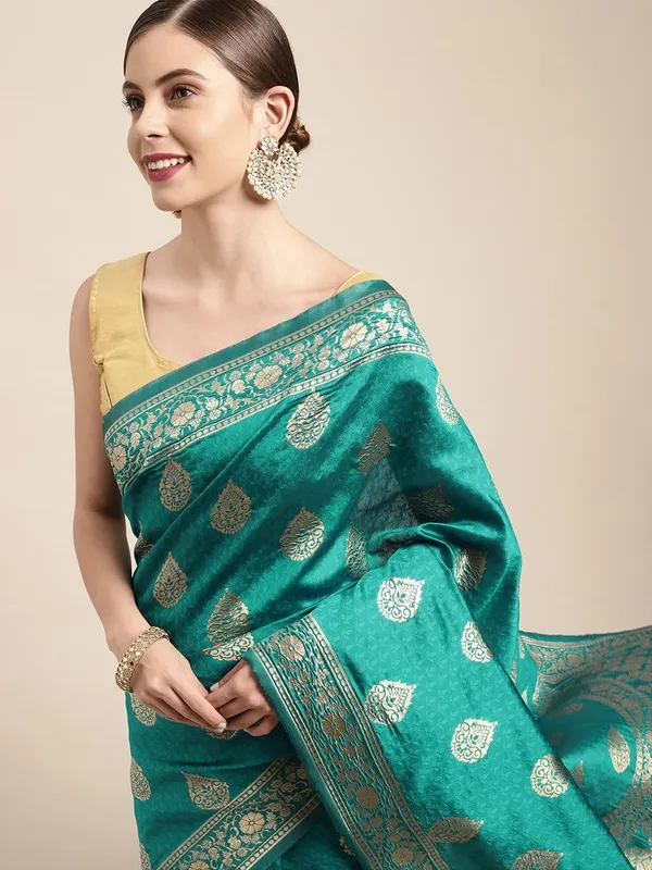 Green_Polyester_Silk_Jacquard_Premium_&_Elegant_(_Zari_Border_)_Banarasi_Plain_Border_Saree_With_Blouse_Piece_For_Women