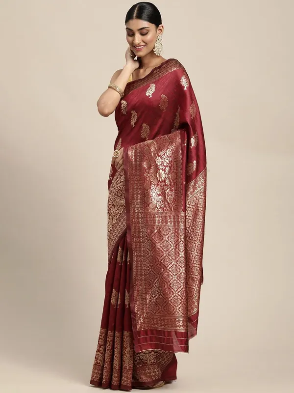 Scarlet_Maroon_Polyester_Silk_Jacquard_Premium_&_Elegant_(_Zari_Border_)_Banarasi_Plain_Border_Saree_With_Blouse_Piece_For_Women