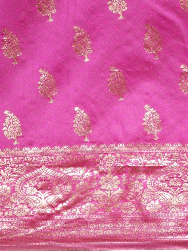 Light_Pink_Polyester_Silk_Jacquard_Premium_&_Elegant_(_Zari_Border_)_Banarasi_Plain_Border_Saree_With_Blouse_Piece_For_Women