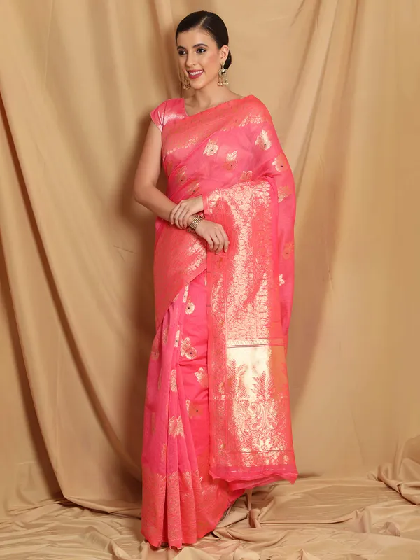 Fuchsia_Pink_Polyester_Silk_Jacquard_Premium_&_Elegant_(_Zari_Border_)_Banarasi_Plain_Border_Saree_With_Blouse_Piece_For_Women