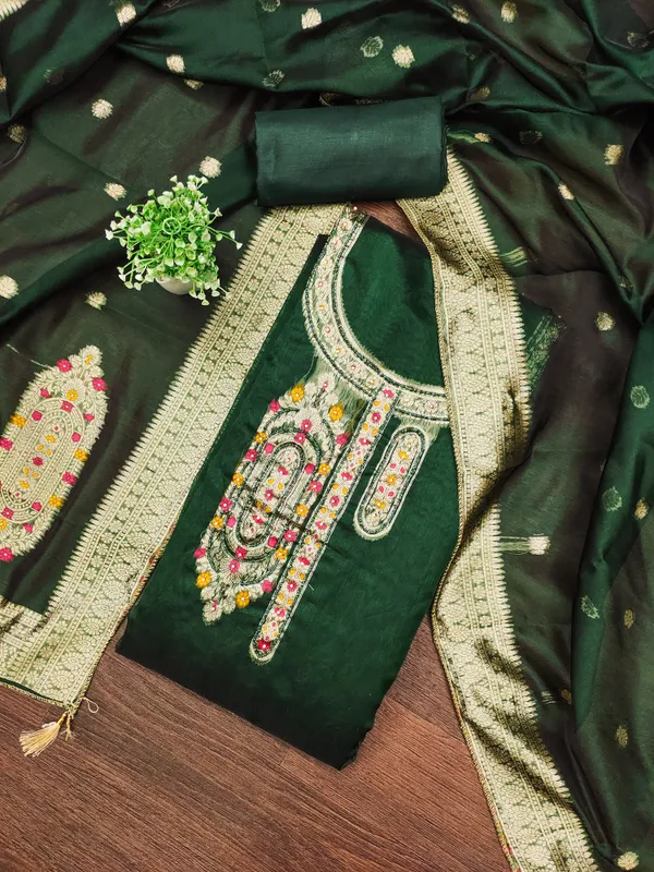 Green_Banarasi_Silk_Jacquard_Salwar_Suit_Dress_Material_With_Zardosi_Handwork_&_Placement_Woven_Dupatta_Unstitched
