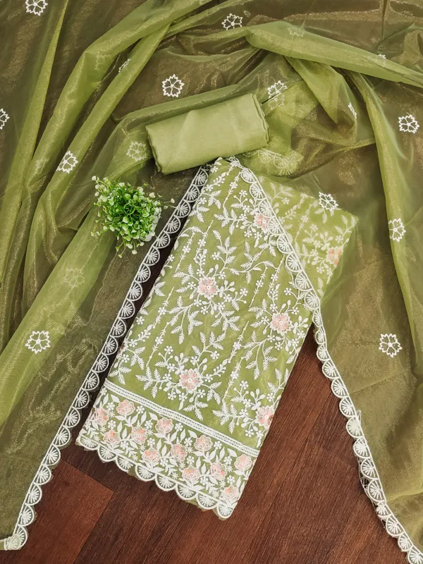 Light_Green_Floral_Elegance_Organza_Salwar_Suit_Set_Unstitched