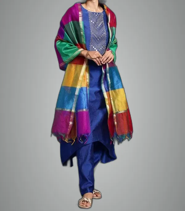 Multicolor_Silk_Blend_Checke_Dupatta_For_Women