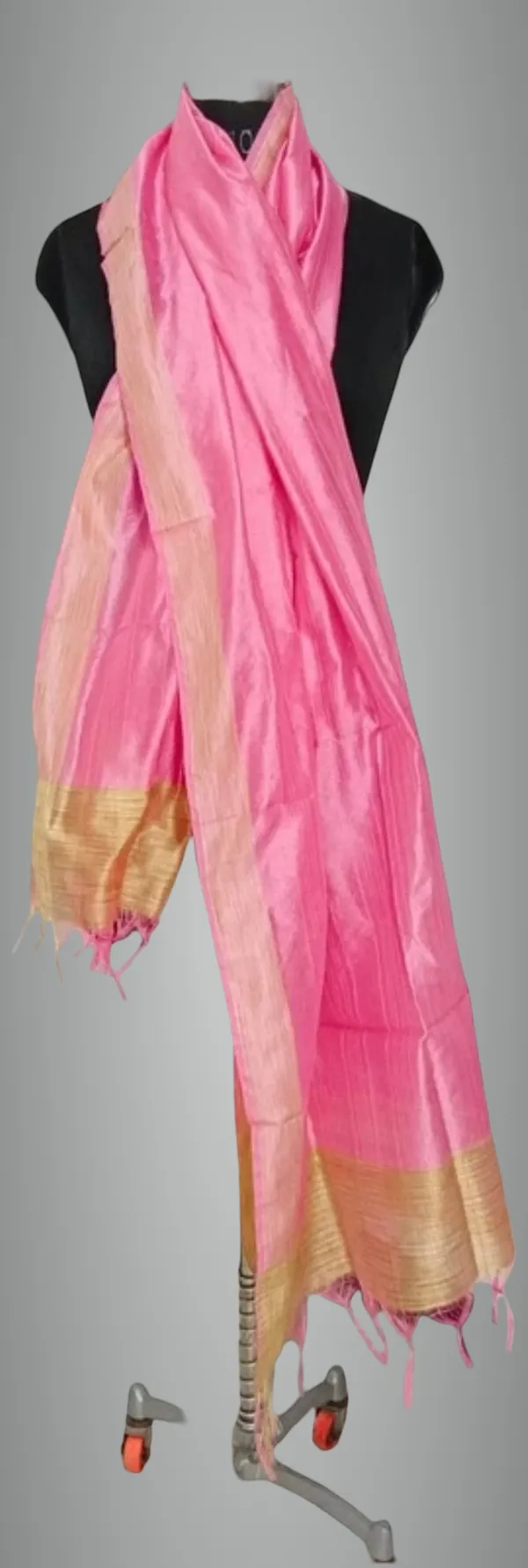 Pink_Silk_Blend_Woven_Dupatta_For_Women