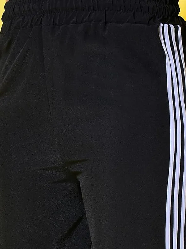 Women_Solid_Black_Track_Pants
