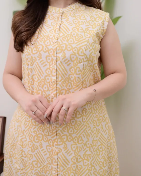 Yellow_Floral_Printed_Kurta_With_Pant_Set_|_For_Women