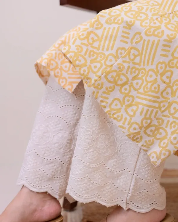 Yellow_Floral_Printed_Kurta_With_Pant_Set_|_For_Women
