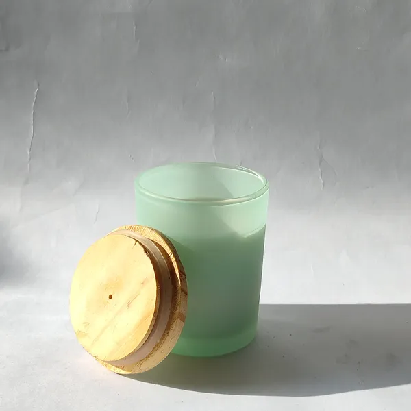 Blue_Heaven_Radiance_Collection_Hand_Poured_Luxury_Candle