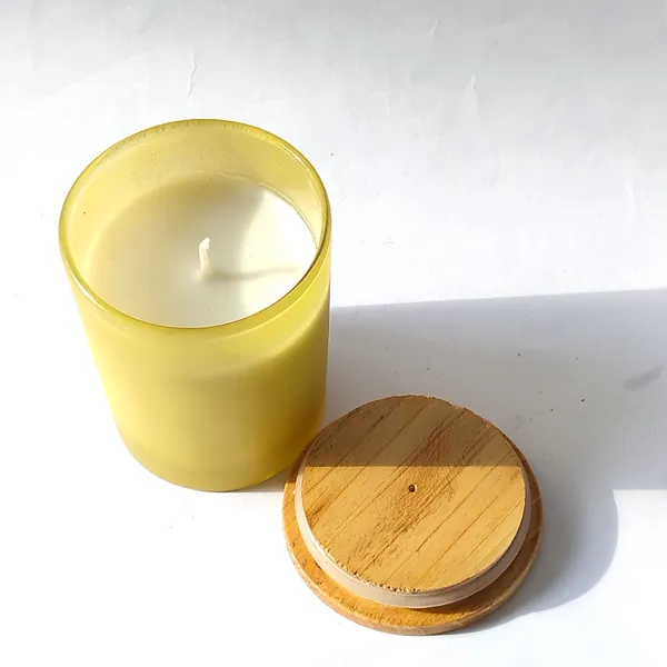 Yellow_Sunrise_Radiance_Collection_Hand_Poured_Luxury_Candle