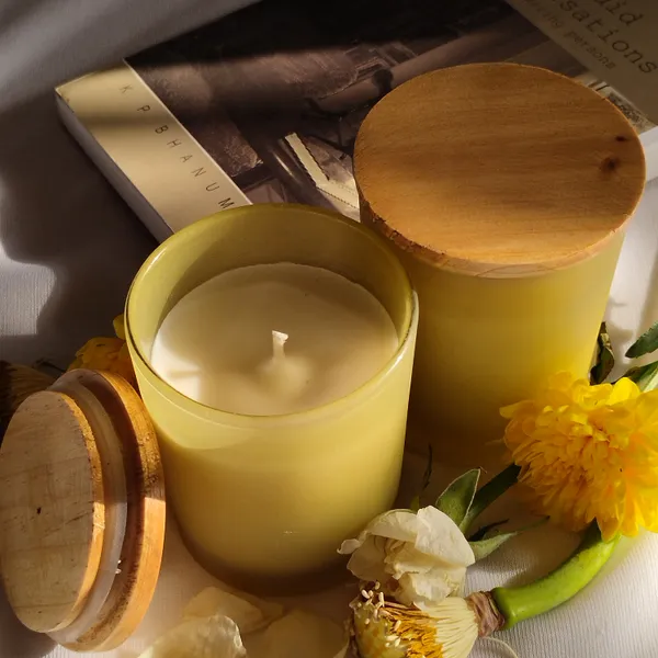 Yellow_Sunrise_Radiance_Collection_Hand_Poured_Luxury_Candle