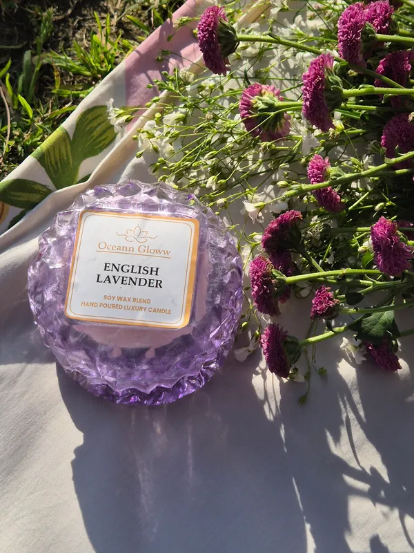 Lilac_Whisper_Crystelle_Glow_Hand_Poured_Luxury_Candle