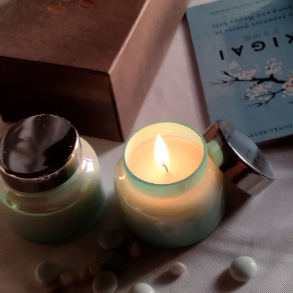 Powder_Blue_Radiance_Collection_Hand_Poured_Luxury_Candle