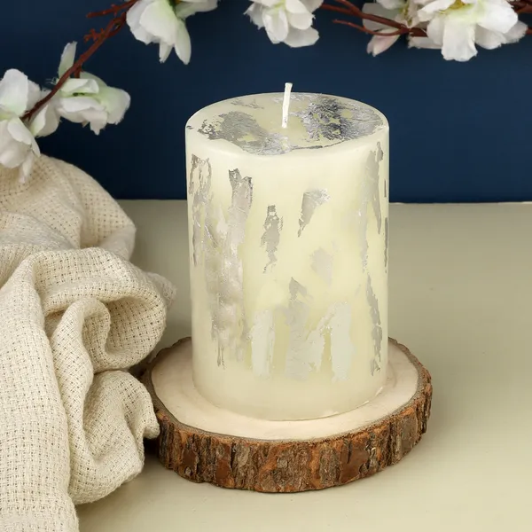 Pack_of_3_Silver_Foil_Hand_Poured_Luxury_Candle