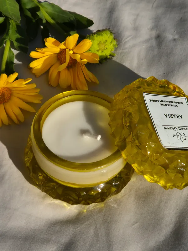 Yellow_Muse_Crystelle_Glow_Hand_Poured_Luxury_Candle