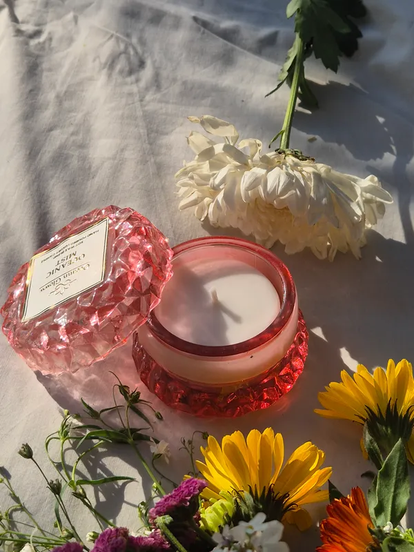 Pink_Mirage_Crystelle_Glow_Hand_Poured_Luxury_Candle