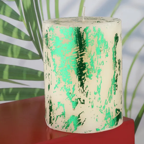 Pack_of_3_Green_Foil_Luxury_Pillar_Candles