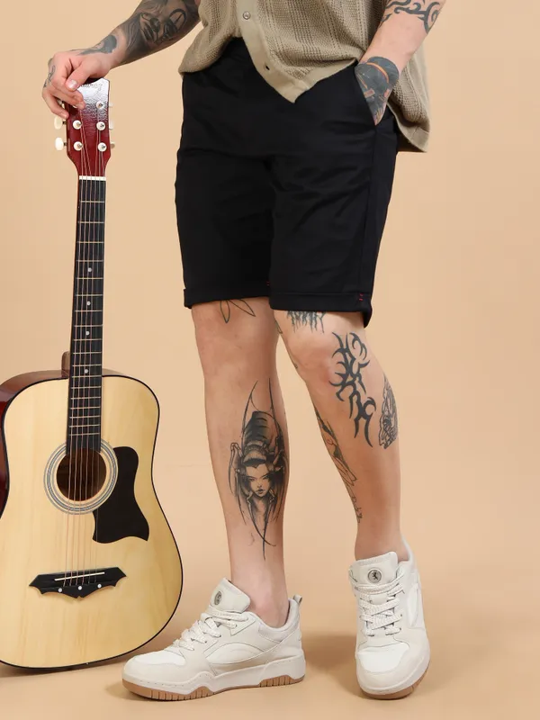 Black_Cotton_Solid_Chinos_Shorts_For_Men