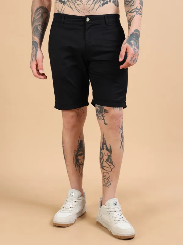 Black_Cotton_Solid_Chinos_Shorts_For_Men