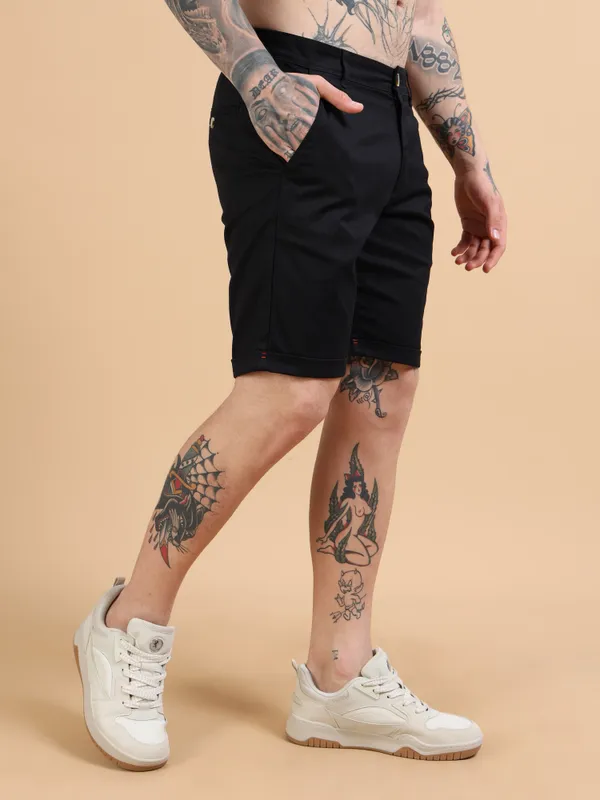 Black_Cotton_Solid_Chinos_Shorts_For_Men